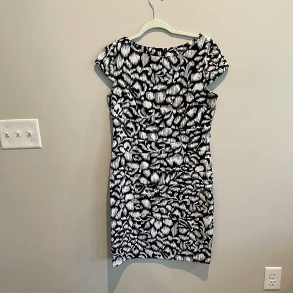 Black and White Dress size 10